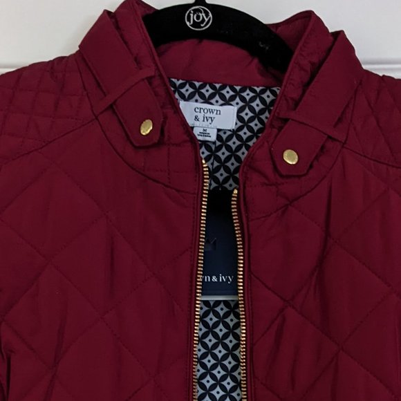 Red quilted vest - Picture 5 of 6